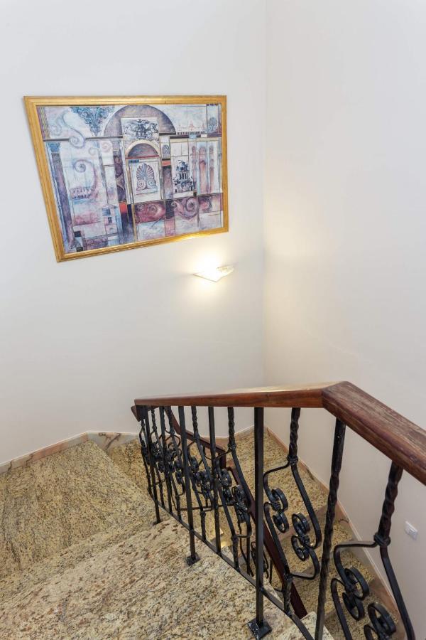 Family Meeting Point - V3 - Faro Villa Luaran gambar